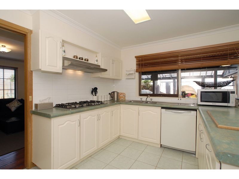 6 Freeman Place, Langwarrin VIC 3910