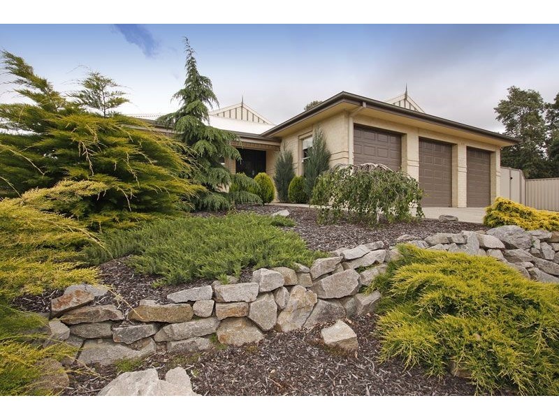 202 North Road, Langwarrin VIC 3910