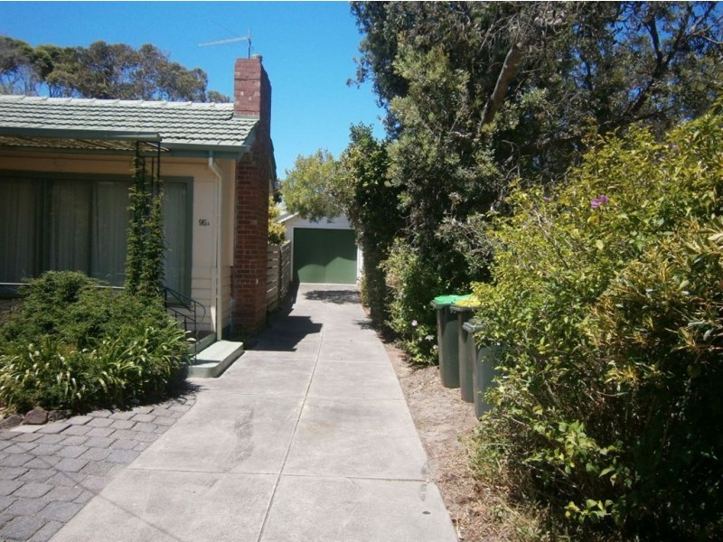 95A Roslyn Avenue, Seaford VIC 3198