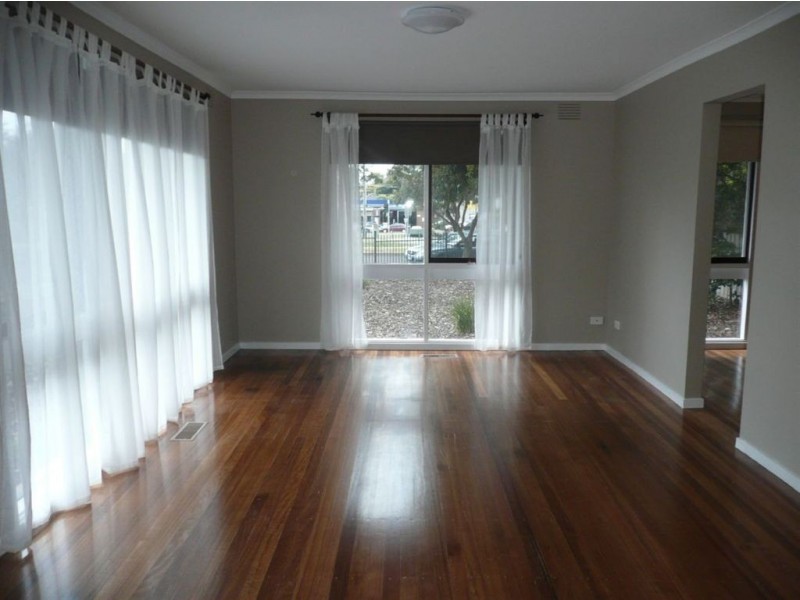 128 Cranbourne Road, Langwarrin VIC 3910