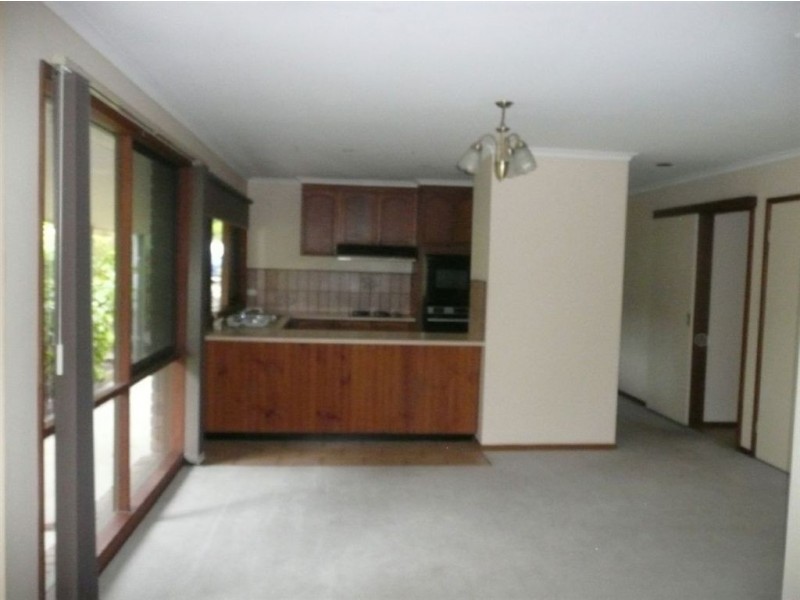 1 Impressa Close, Langwarrin VIC 3910