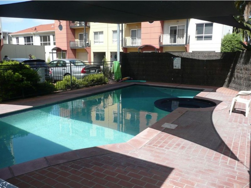 17/5 Thompson Road, Patterson Lakes VIC 3197