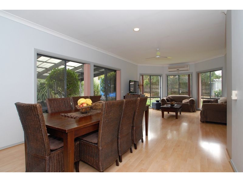 48 Cotoneaster Way, Langwarrin VIC 3910