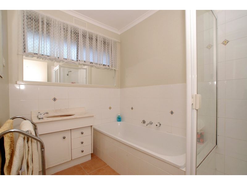 49 Golf Links Road, Frankston VIC 3199