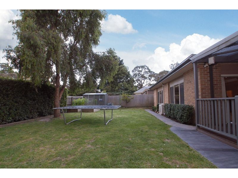 17 Morecroft Way, Langwarrin VIC 3910
