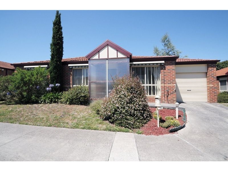4/15 Potts Road, Langwarrin VIC 3910