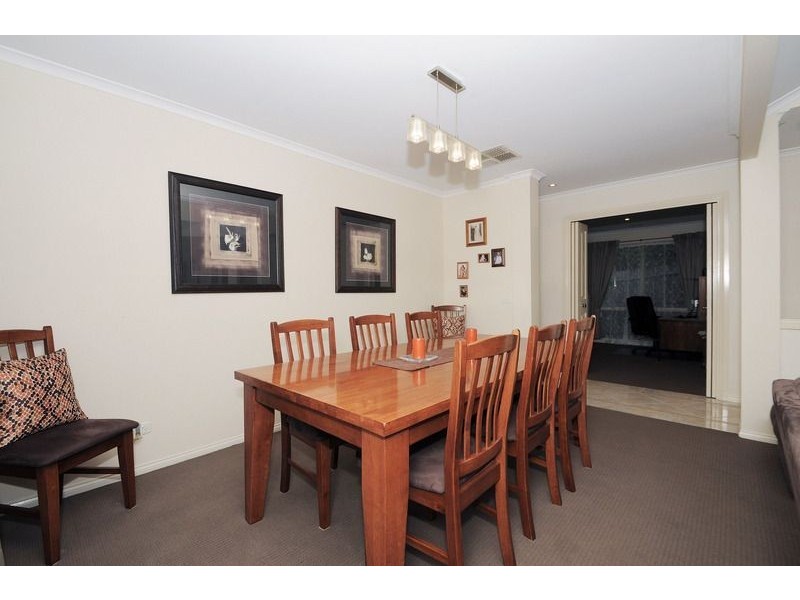 73 Lexton Drive, Langwarrin VIC 3910