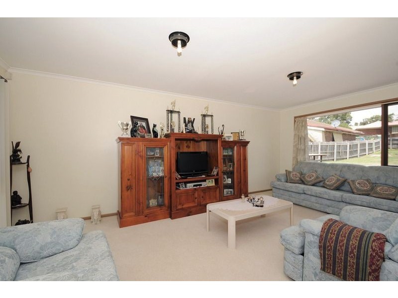 27 Hornsby Drive, Langwarrin VIC 3910