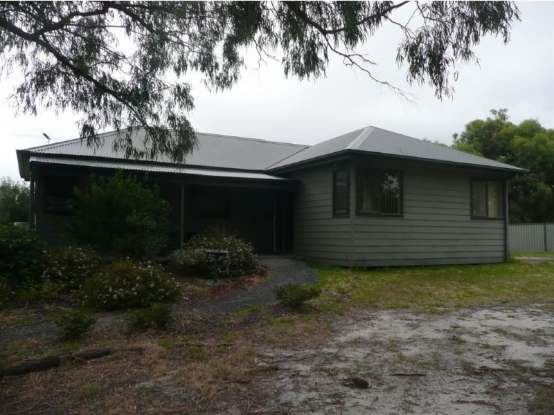 66 Valley Road, Langwarrin VIC 3910