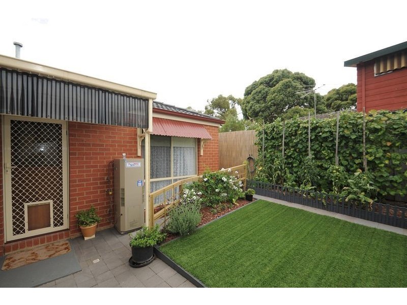 14/2 Edward Street, Langwarrin VIC 3910