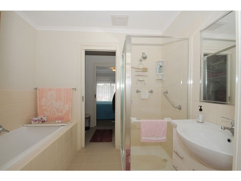 14/2 Edward Street, Langwarrin VIC 3910