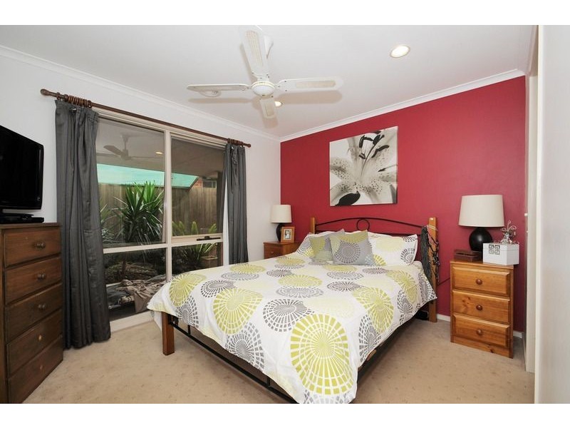 6 Lorraine Avenue, Langwarrin VIC 3910