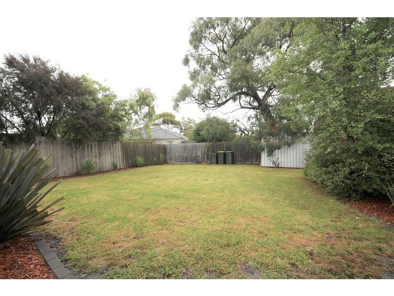 6 Lorraine Avenue, Langwarrin VIC 3910