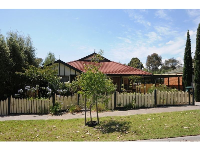 24 Kelly Drive, Langwarrin VIC 3910