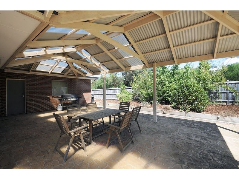 27 Red Wattlebird Crescent, Langwarrin VIC 3910