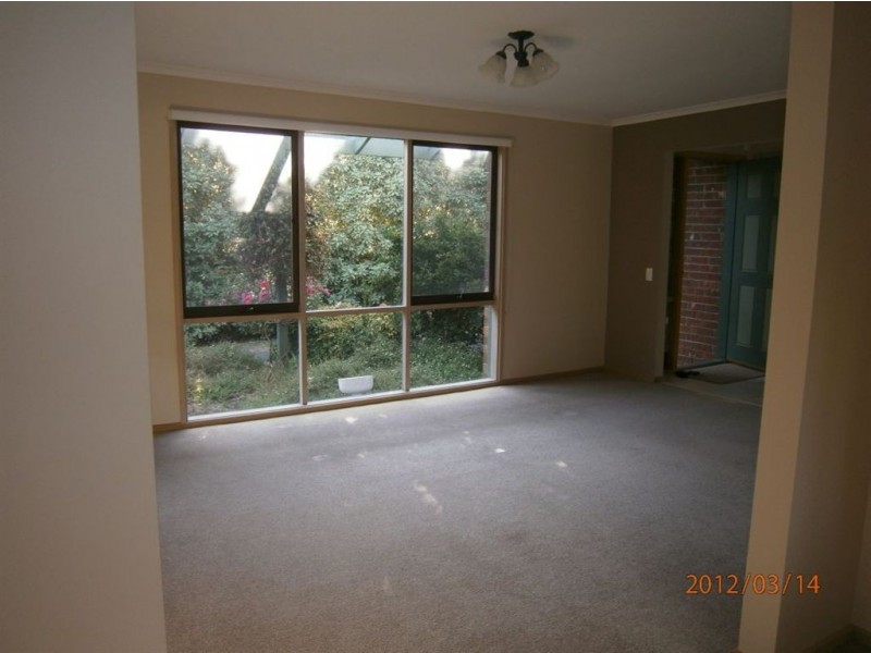 6 Peter Court, Langwarrin VIC 3910