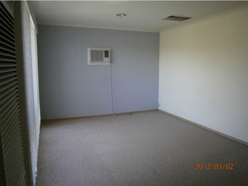 6 Peter Court, Langwarrin VIC 3910