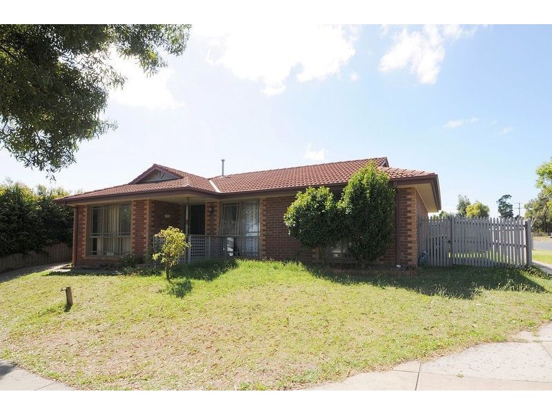 1 Langewan Rd, Langwarrin VIC 3910