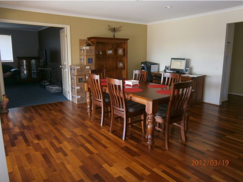 45 Huntingtower Crescent, Langwarrin VIC 3910