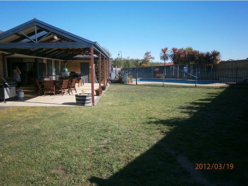 45 Huntingtower Crescent, Langwarrin VIC 3910