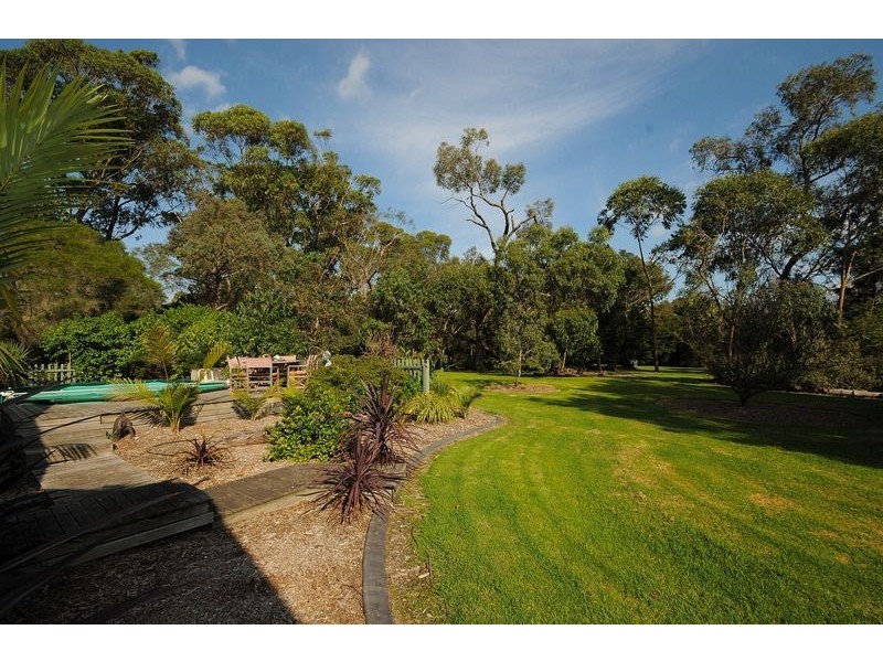 456 Robinsons Road, Langwarrin South VIC 3911