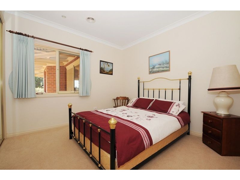 35 Leisureland Dve, Langwarrin VIC 3910