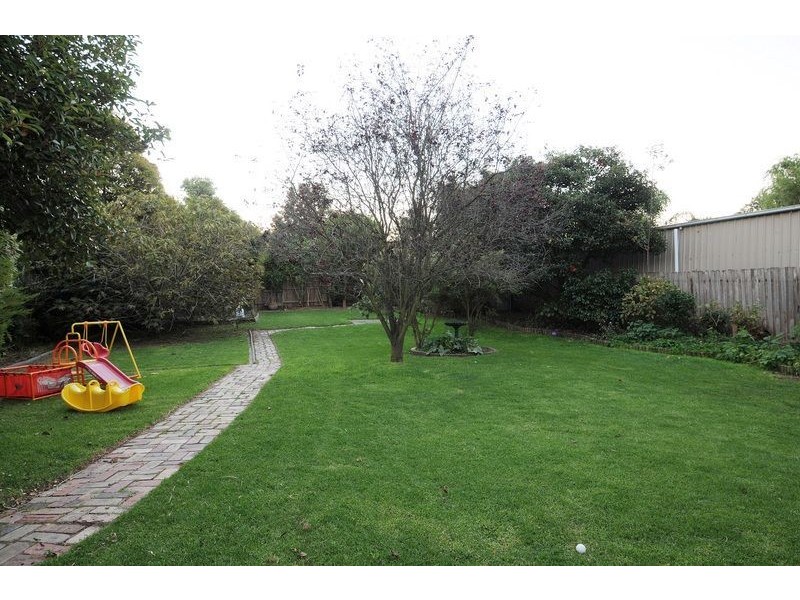 15 Lloyd Street, Langwarrin VIC 3910
