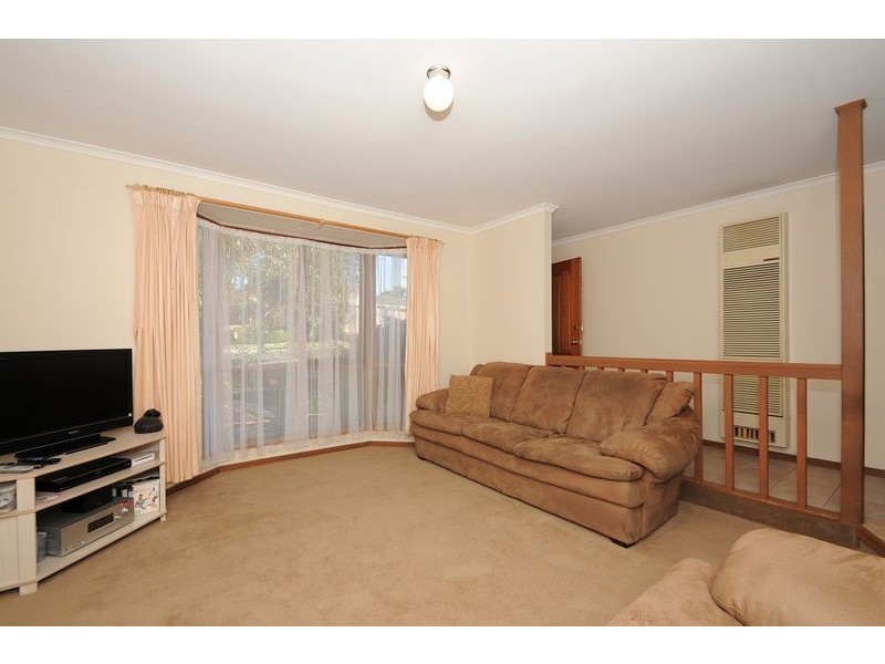 2 Paula Court, Langwarrin VIC 3910