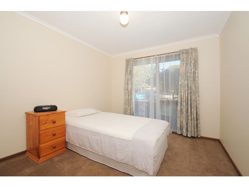 2 Paula Court, Langwarrin VIC 3910