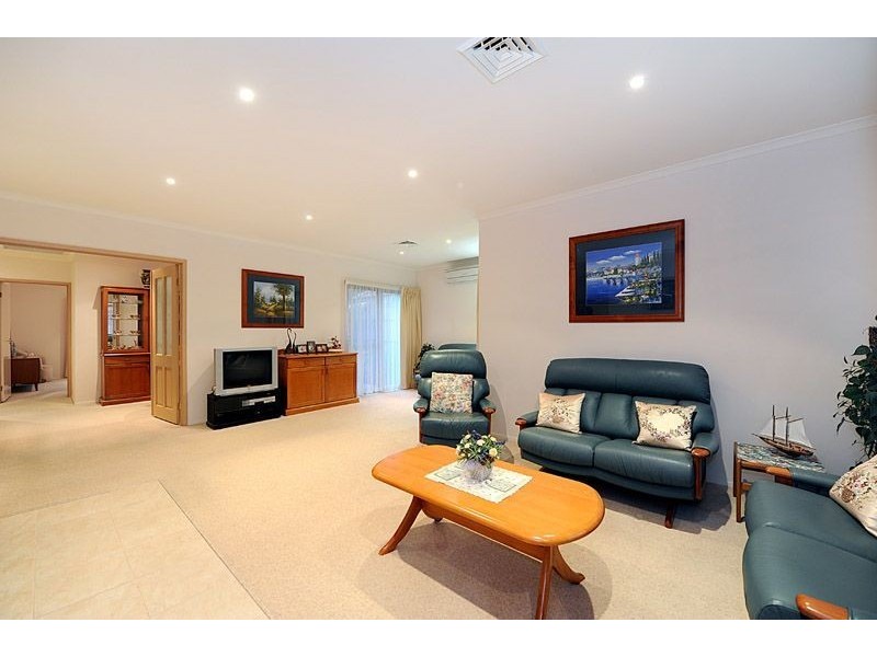 143/41 Craig Road, Cranbourne VIC 3977