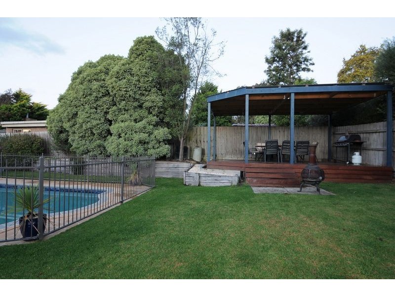 6 Kuranda Street, Langwarrin VIC 3910