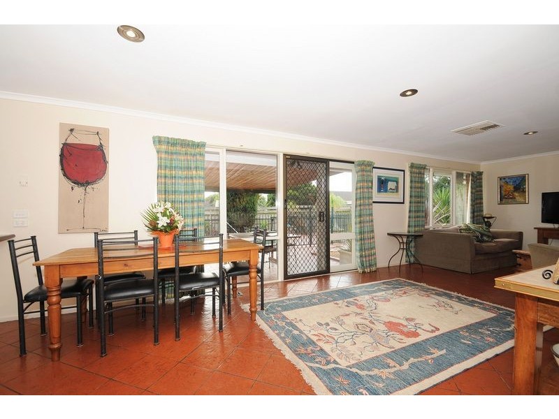 7 Acacia Wynd, Langwarrin VIC 3910