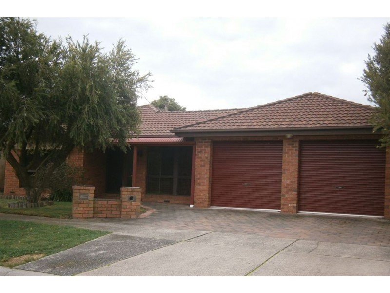 10 Milne Court, Langwarrin VIC 3910