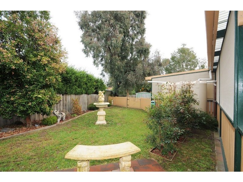 5 Jane Court, Langwarrin VIC 3910