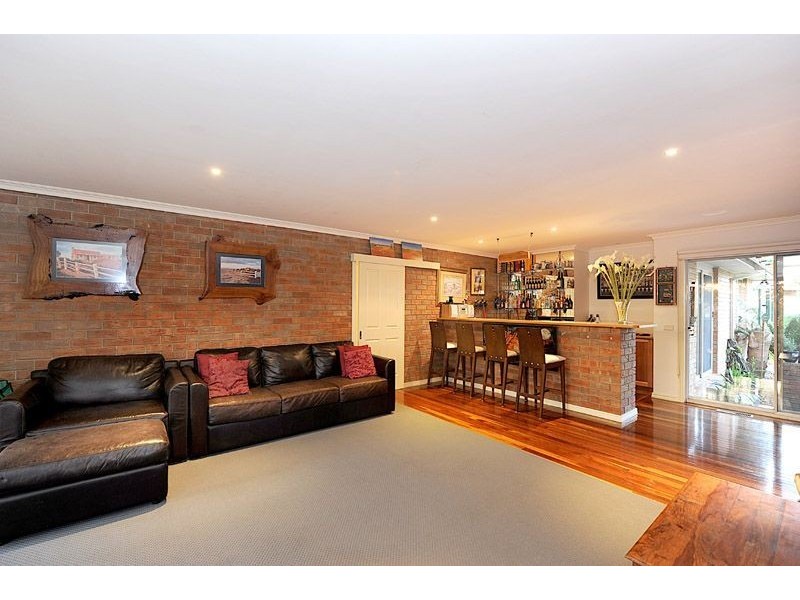 8 Eucalypt Court, Langwarrin VIC 3910