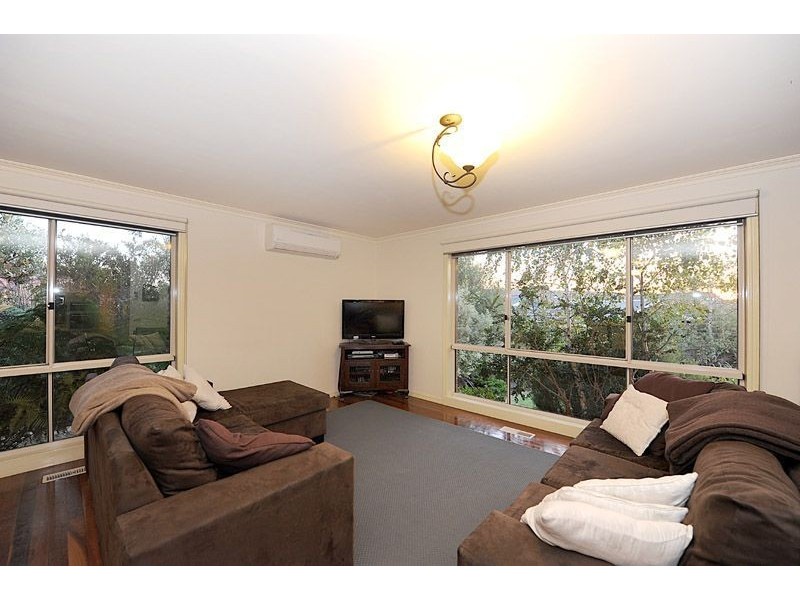 8 Eucalypt Court, Langwarrin VIC 3910