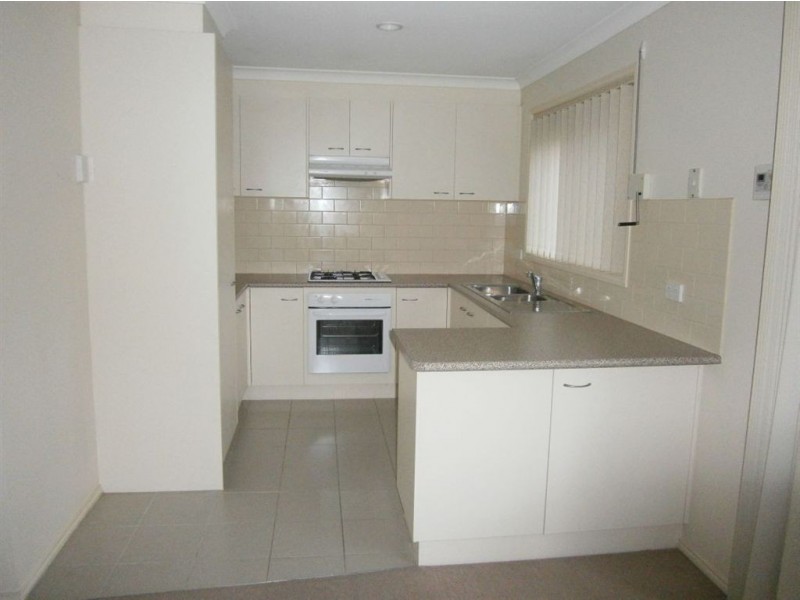 14/15 Potts Road, Langwarrin VIC 3910