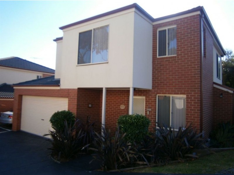 15/2 Edward Street, Langwarrin VIC 3910