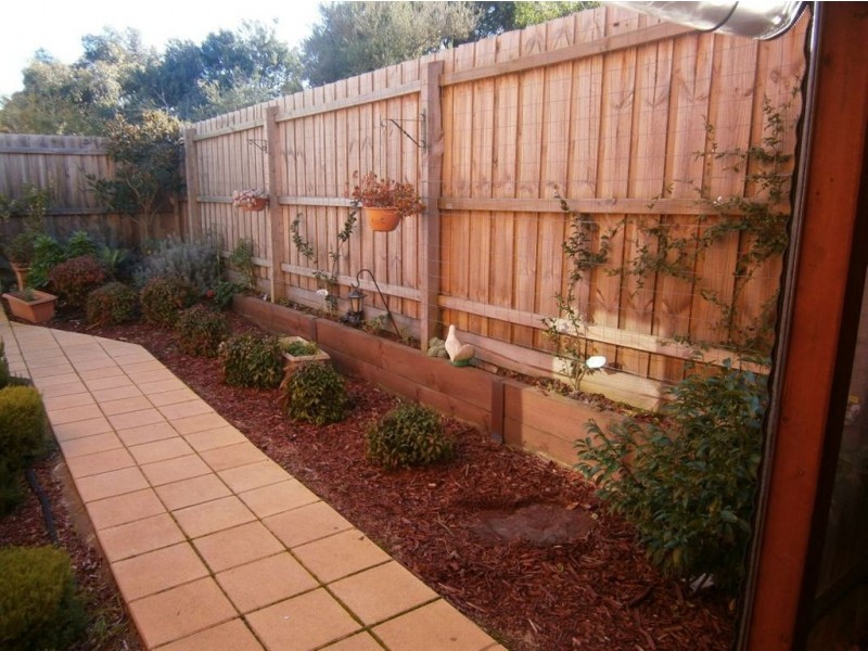 15/2 Edward Street, Langwarrin VIC 3910