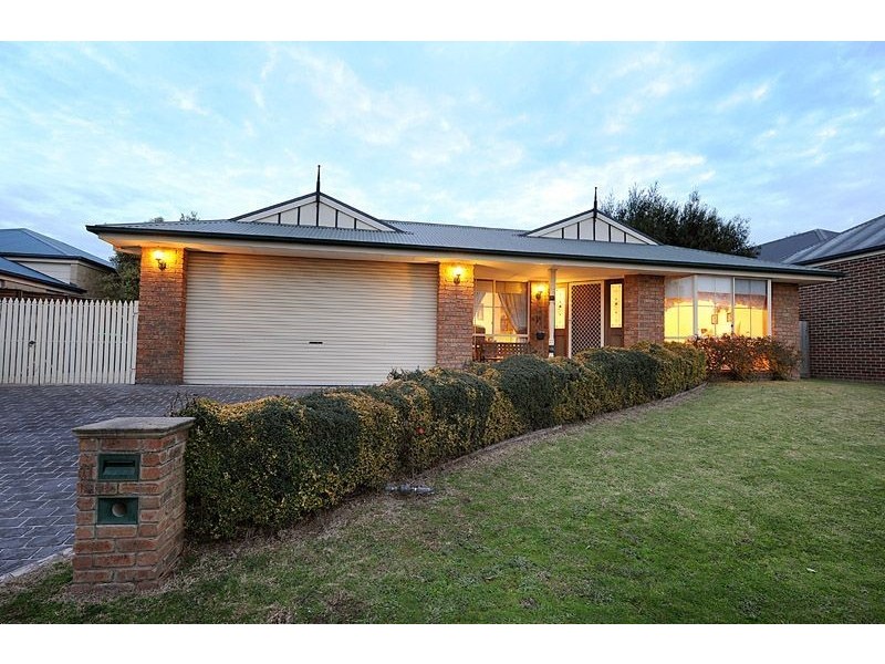 11 Ebony Drive, Langwarrin VIC 3910