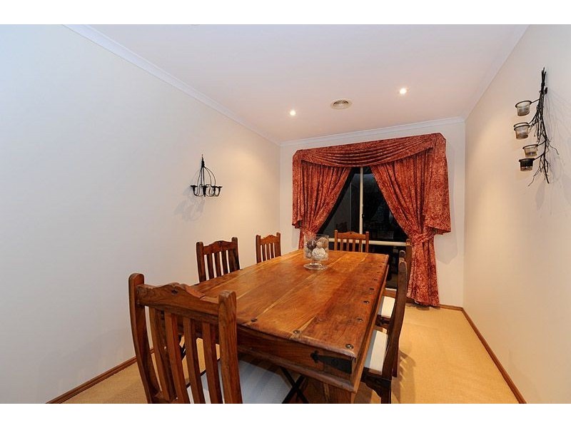 11 Ebony Drive, Langwarrin VIC 3910