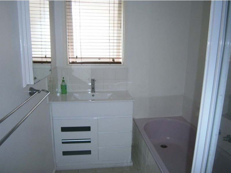 9 Coonac Place, Frankston VIC 3199