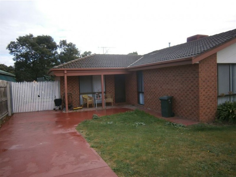 81 Darnley Drive, Skye VIC 3977