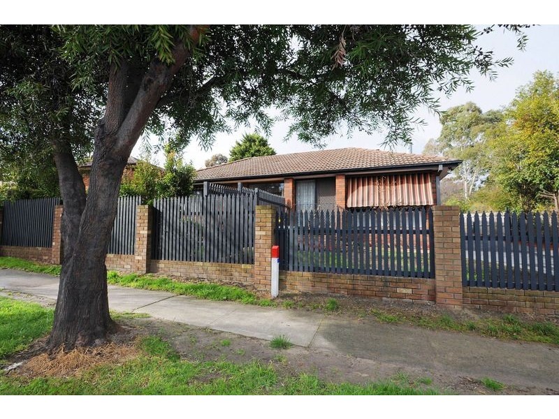 1/5 Langwarrin Crescent, Langwarrin VIC 3910