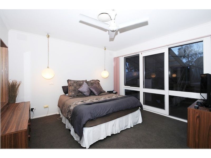 5 The Grove, Langwarrin VIC 3910