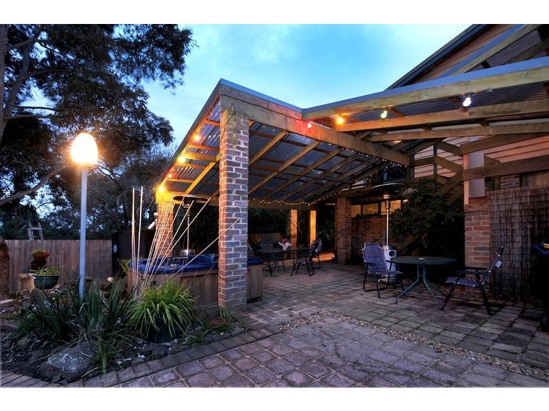 5 The Grove, Langwarrin VIC 3910