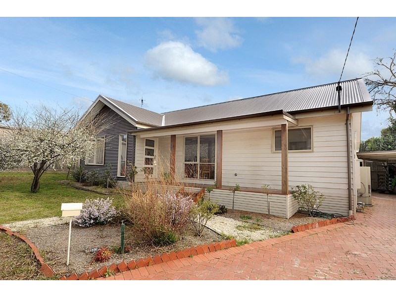 1 The Nook, Langwarrin VIC 3910