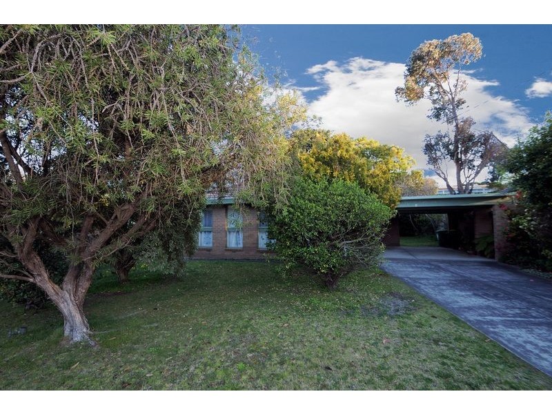 6 Athol Court, Langwarrin VIC 3910