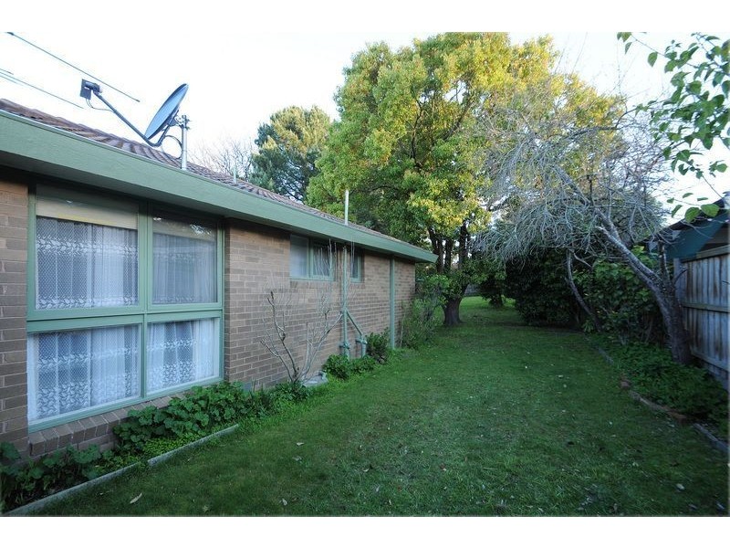 6 Athol Court, Langwarrin VIC 3910