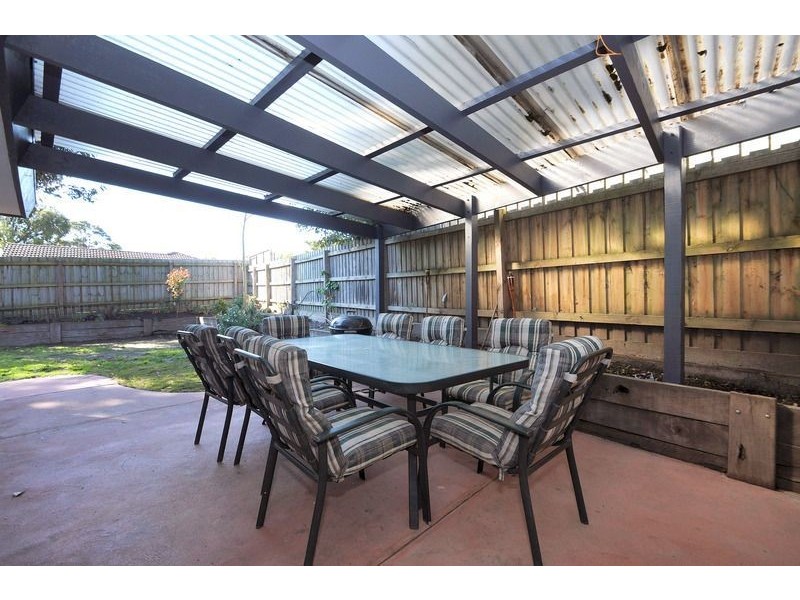 7 Dunraven Crescent, Langwarrin VIC 3910